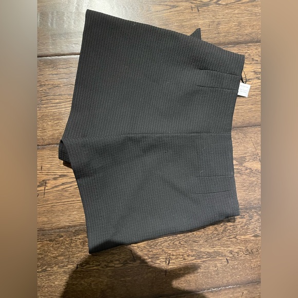 Brand New Zara shorts - Picture 2 of 2
